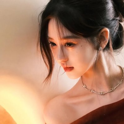 雨中的女人
